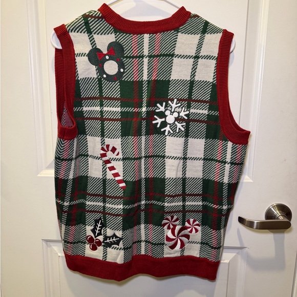 NWT Her Universe Disney Mickey and Minnie Mouse Embroidered Holiday Sweater Vest - Picture 14 of 16